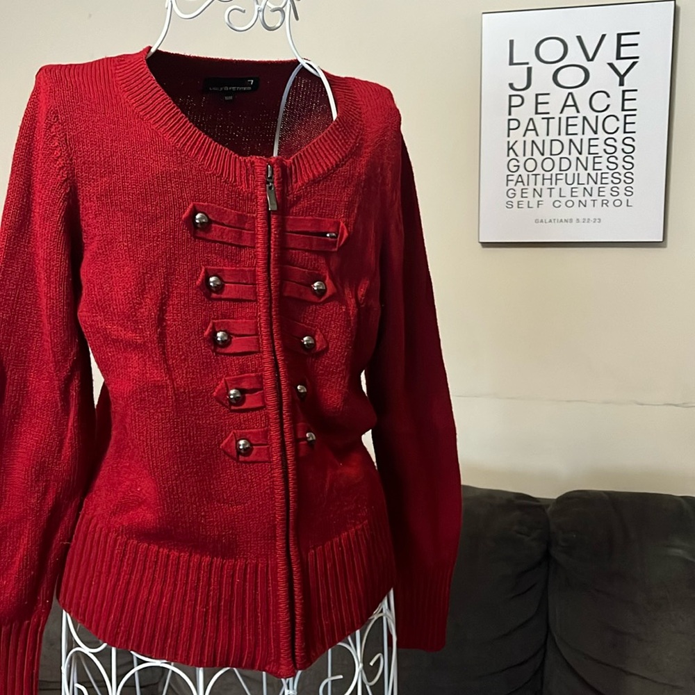 Red sweater Laura Petites size M
